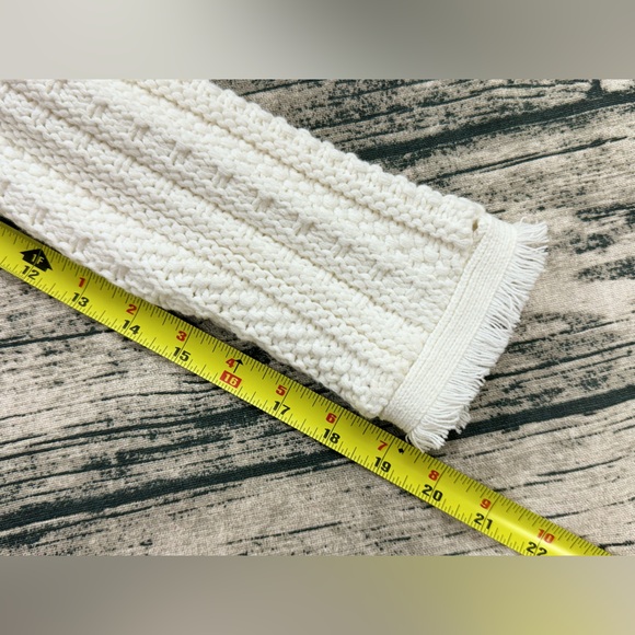 Express Women's Heavy Knit Button Sweater with Pockets, White, Size XS - Picture 9 of 14